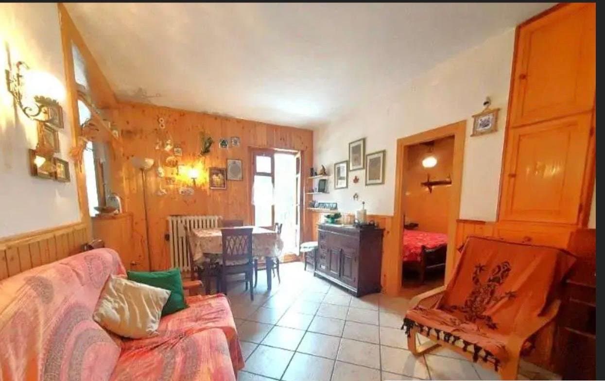 Abetone Ovovia, trilocale con terrazza davanti alla pista
